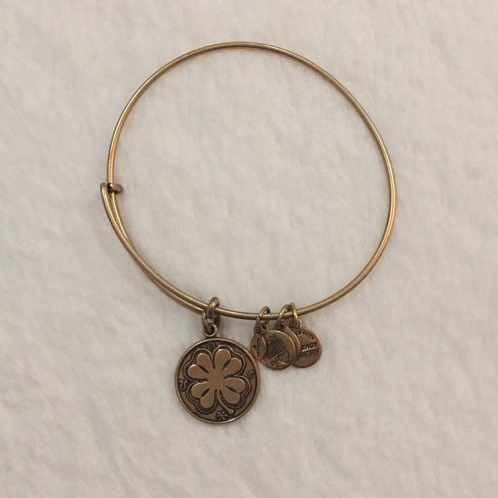 Alex and Ani Gold “Four Leaf Clover” Bracelet 🍀